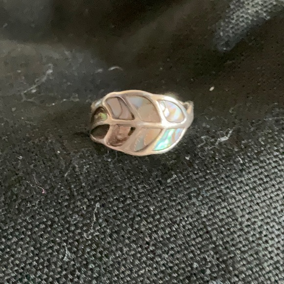 Silver and Abalone size 6.5 Ring - Picture 1 of 4